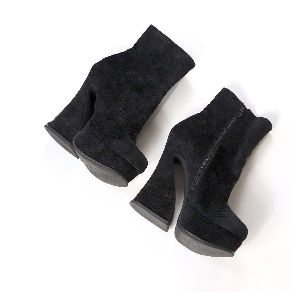 brocade print velvet platform boots